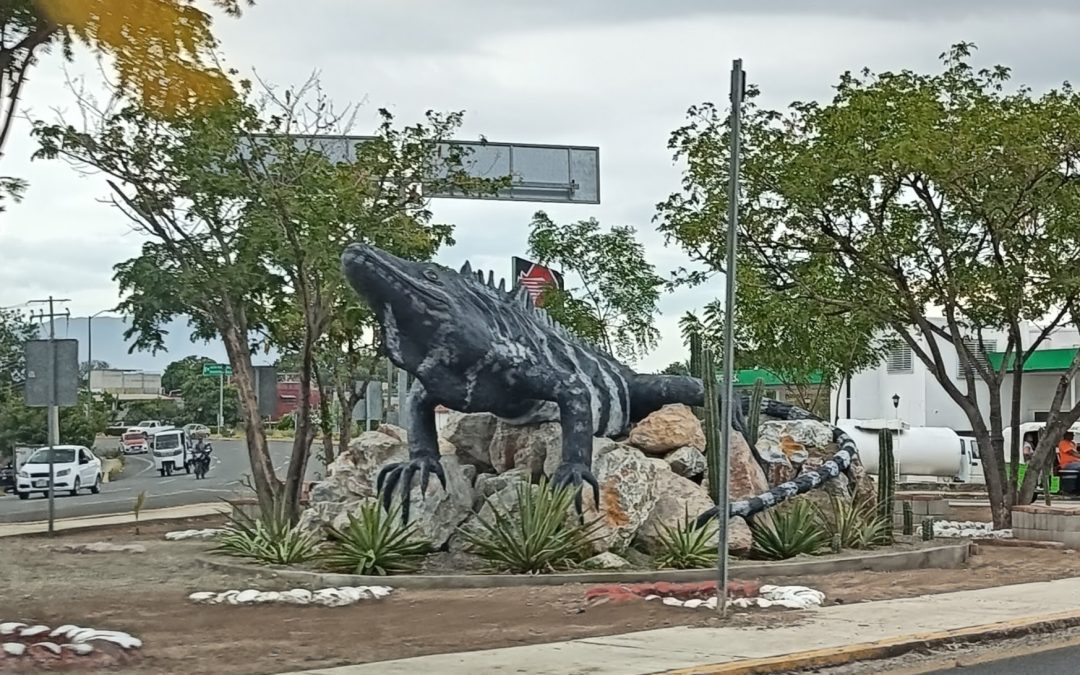 Santo Domingo Tehuantepec, en el corazón del Istmo y su gran Artista Plástico Sam Gutierrez.