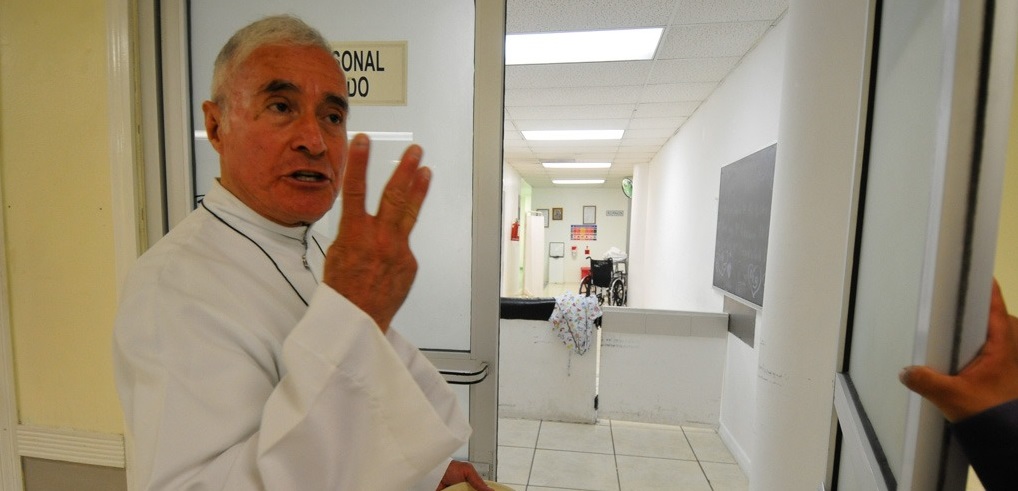 Vinculan a proceso al sacerdote Aristeo Baca en Ciudad Juárez por abuso  sexual - Panorama del Pacifico
