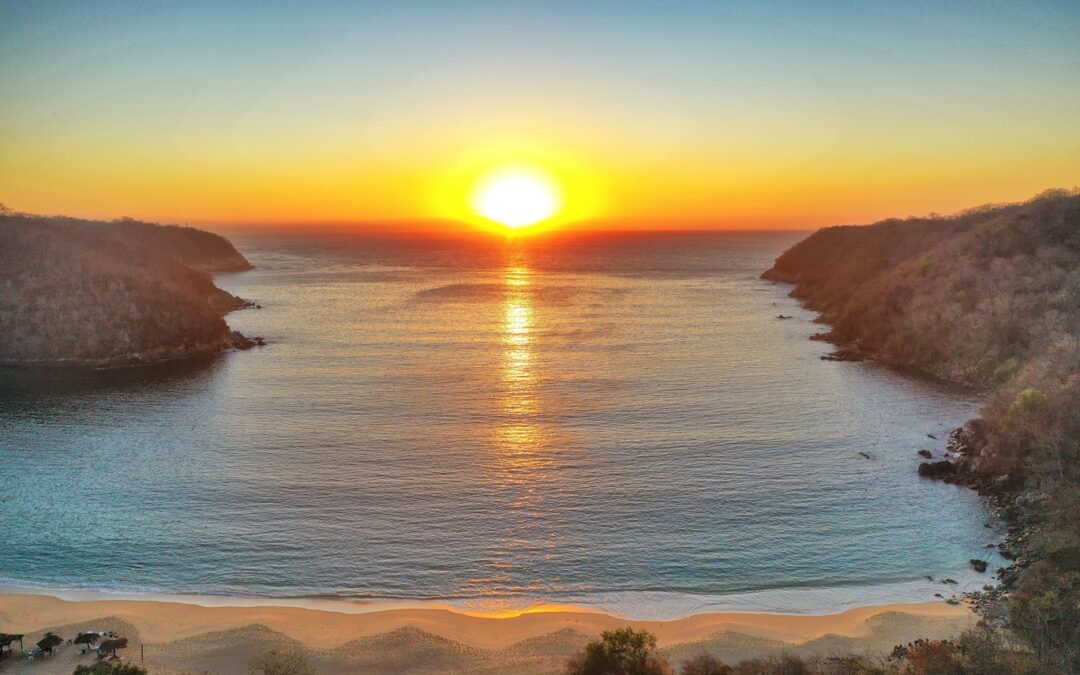 LA BAHÍA DE MAGUEY MUY TRANQUILA, DE LAS MÁS BELLAS EN HUATULCO