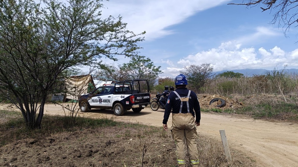Atienden cuerpos de seguridad y auxilio reporte de presunto desplome de aeronave en San María Coyotepec