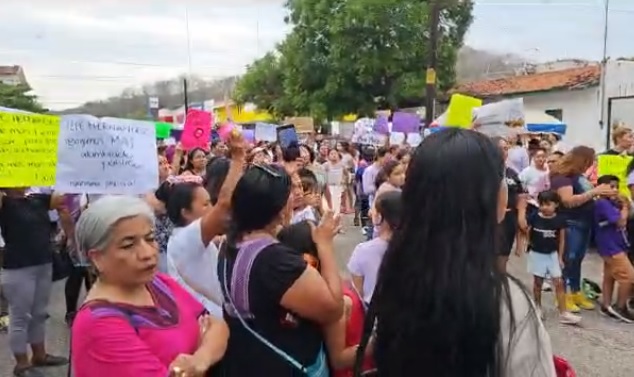 Piden justicia para Fernanda víctima de violencia en Huatulco